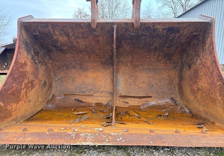 image for item EV3416 Tag Doosan DX300 excavator bucket