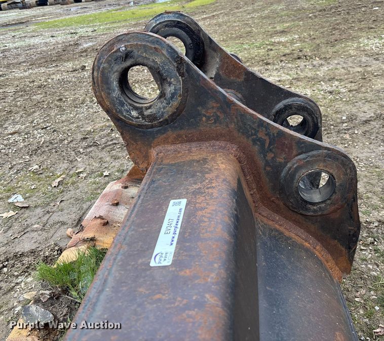 image for item EV3417 Tag Doosan DX225 excavator bucket