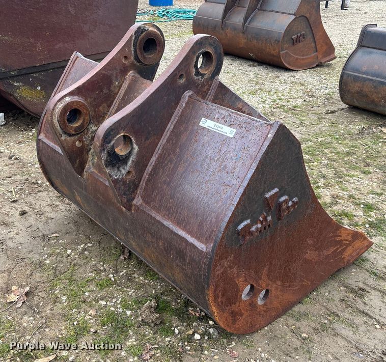 image for item EV3418 Tooth Pro 13FB48 excavator bucket