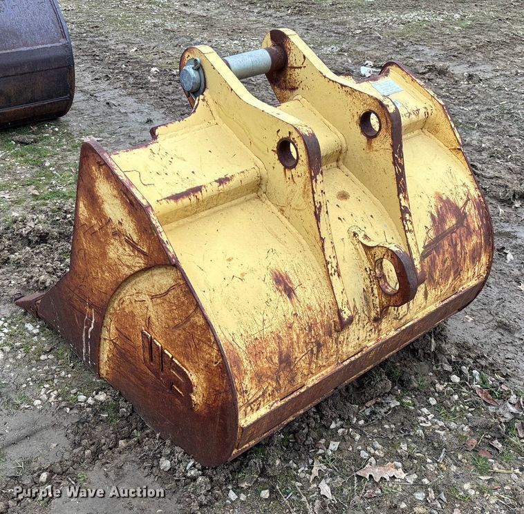 image for item EV3419 WB JD310 excavator bucket
