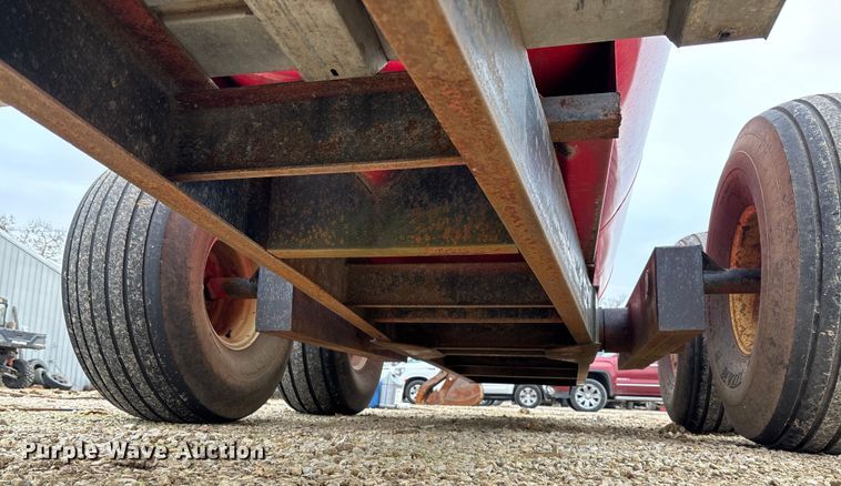 image for item EV3426 Fuel trailer