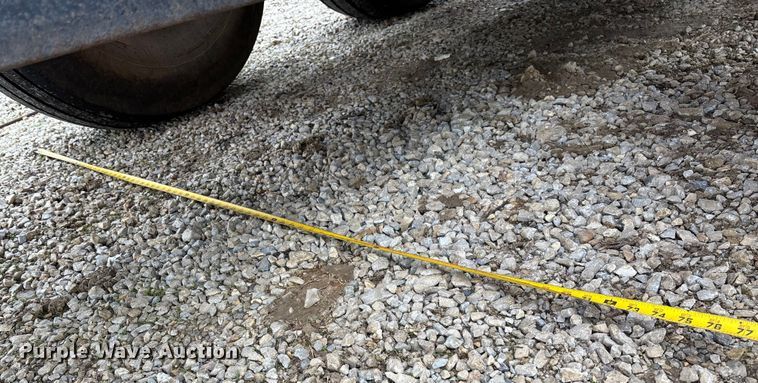 image for item EV3426 Fuel trailer