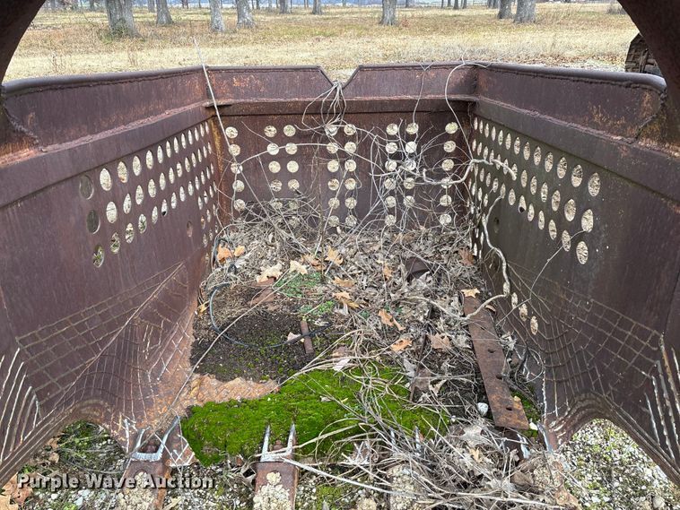 image for item EV3428 Hendrix Crane drag line bucket