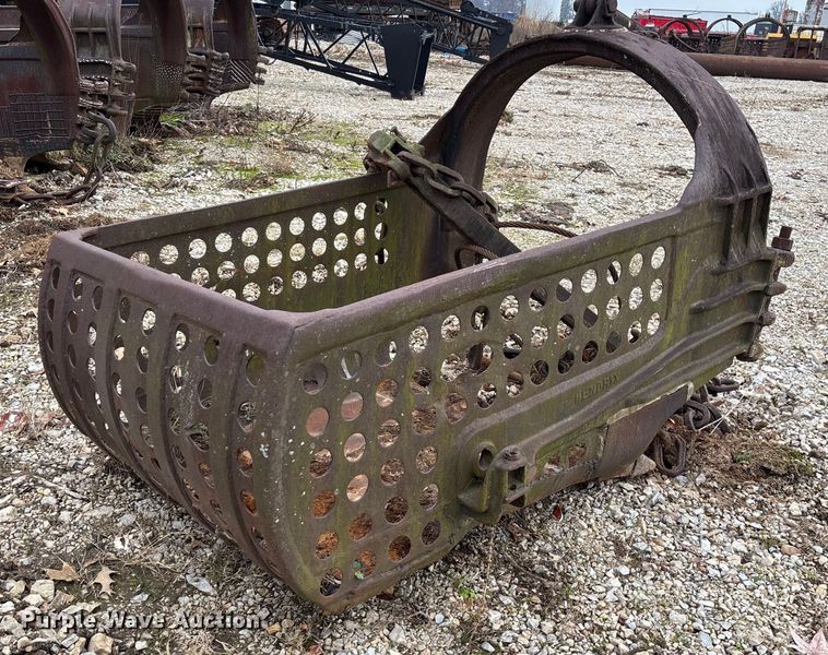 image for item EV3431 42