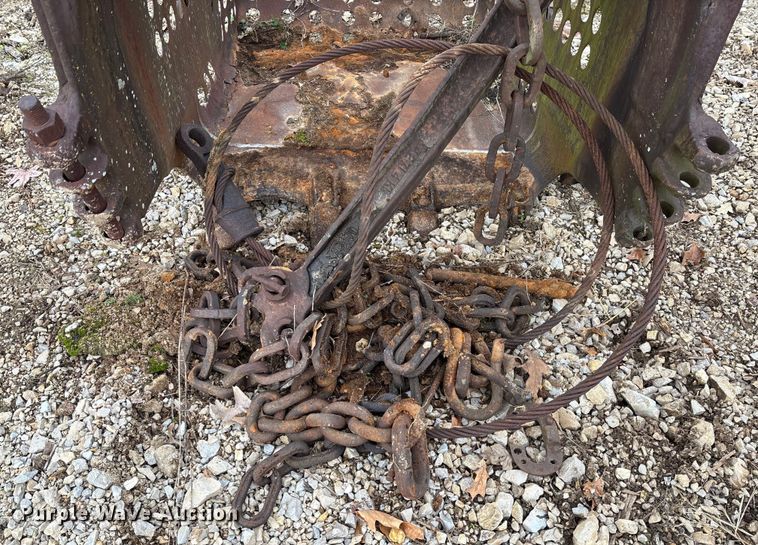 image for item EV3431 42