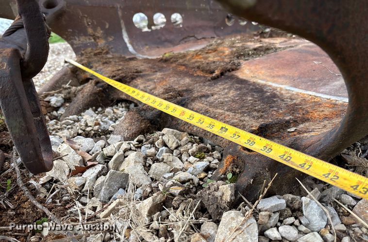 image for item EV3431 42