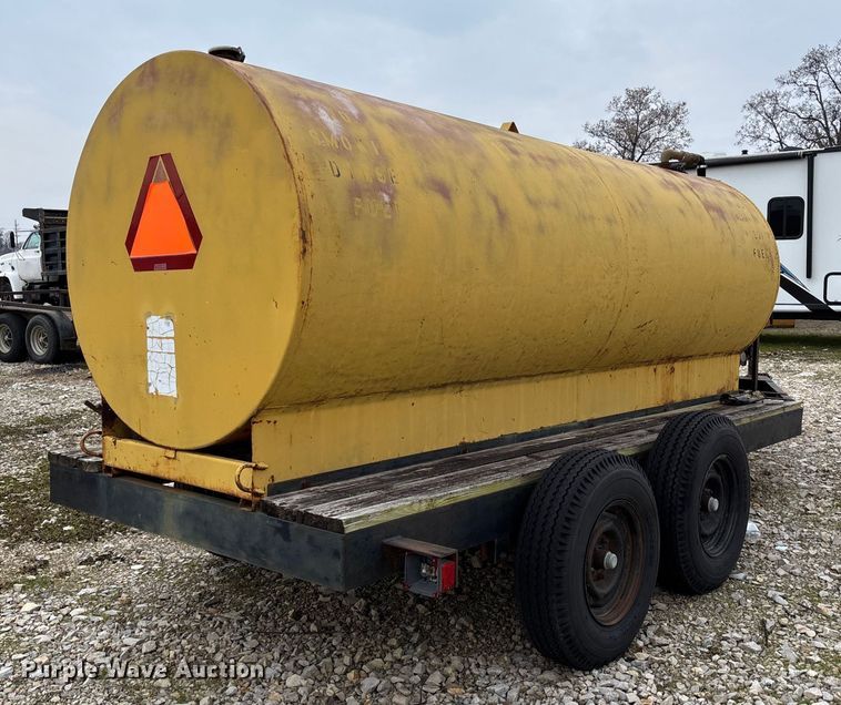 image for item EV3434 Interstate fuel trailer