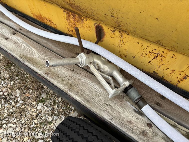 image for item EV3434 Interstate fuel trailer