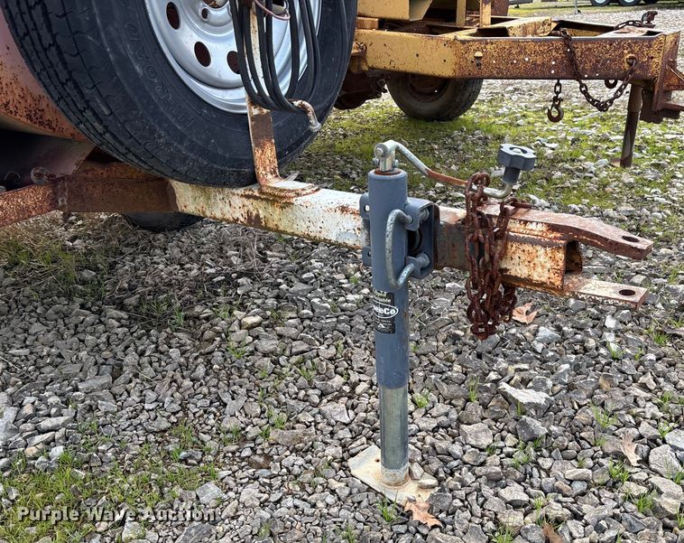 image for item EV3435 Fuel trailer