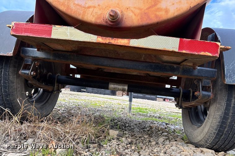 image for item EV3435 Fuel trailer