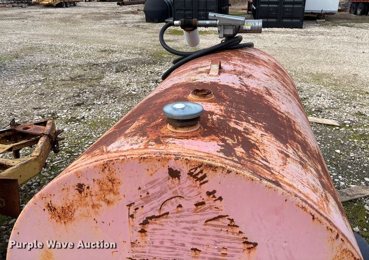 image for item EV3435 Fuel trailer