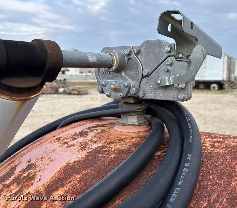 image for item EV3435 Fuel trailer