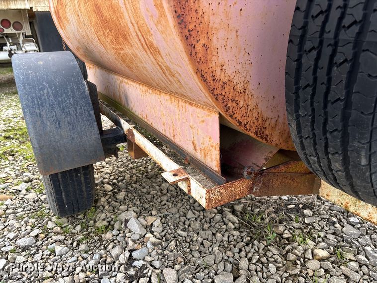 image for item EV3435 Fuel trailer