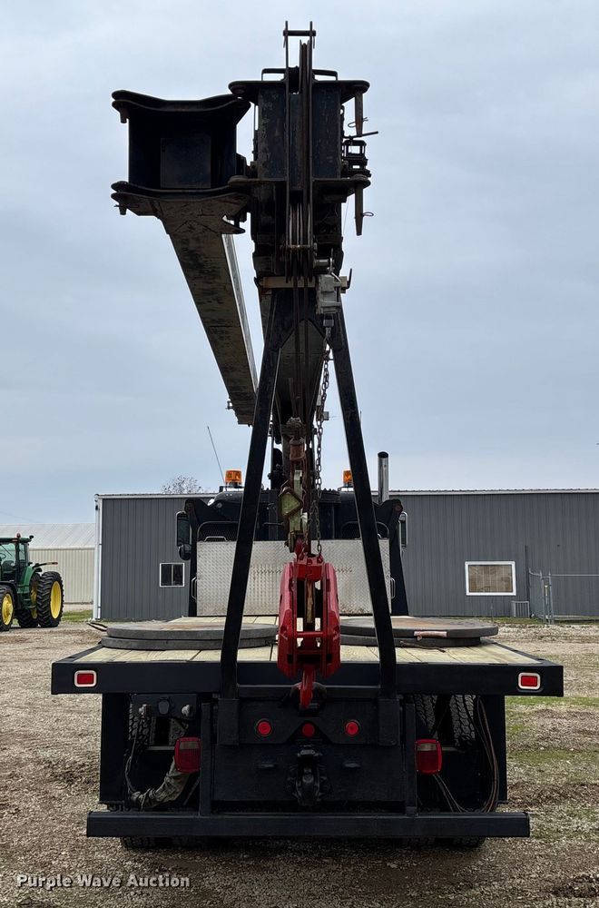 image for item EV3438 1992 Peterbilt 357 crane truck