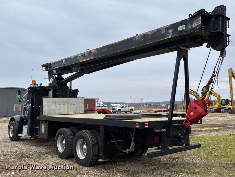 image for item EV3438 1992 Peterbilt 357 crane truck