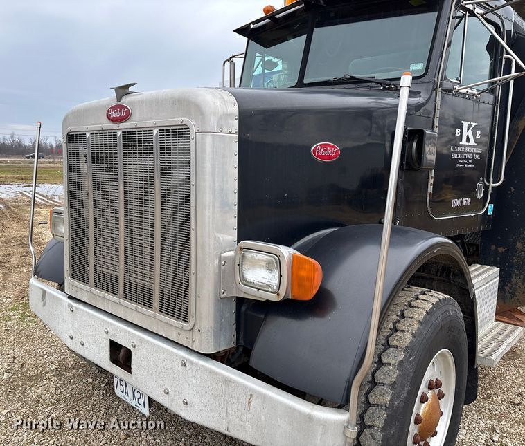 image for item EV3438 1992 Peterbilt 357 crane truck