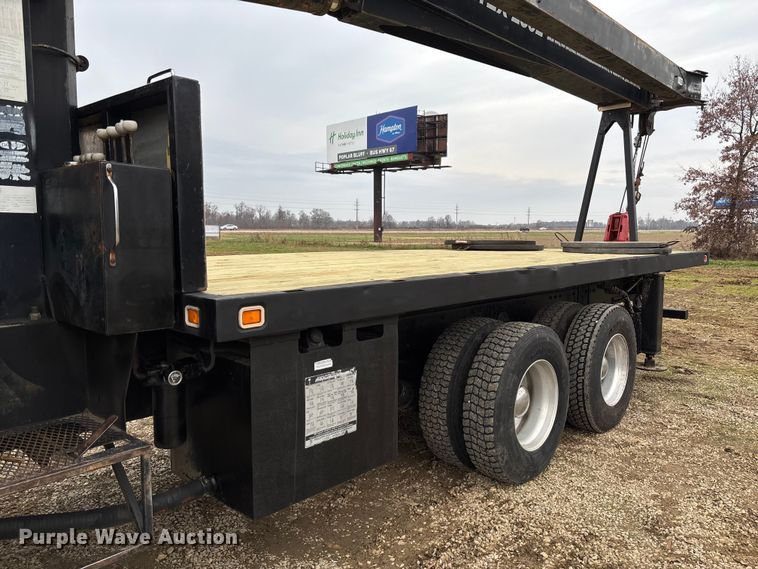 image for item EV3438 1992 Peterbilt 357 crane truck