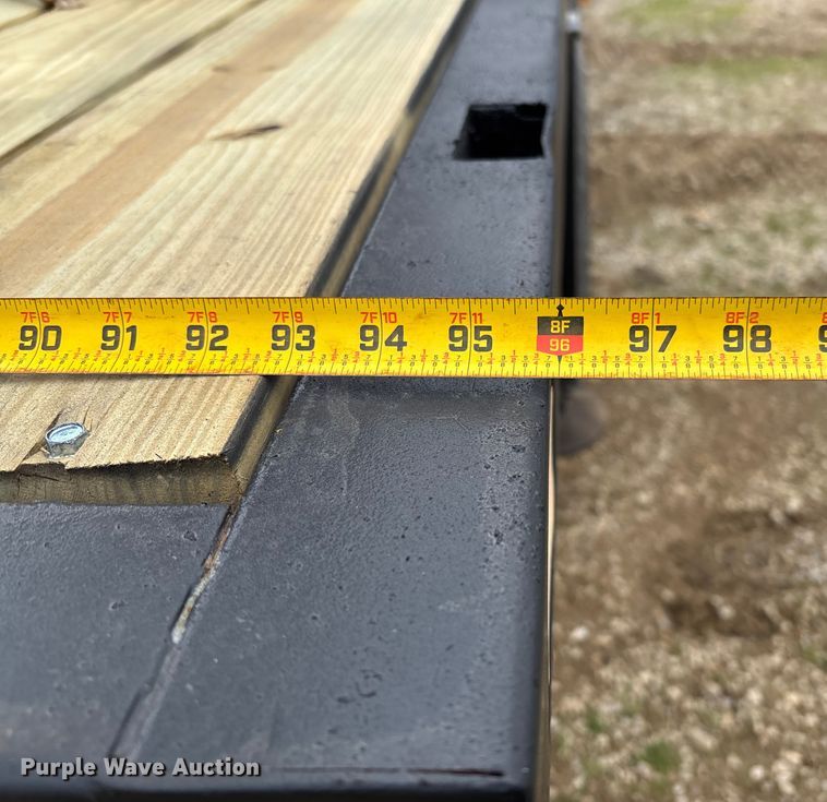 image for item EV3438 1992 Peterbilt 357 crane truck