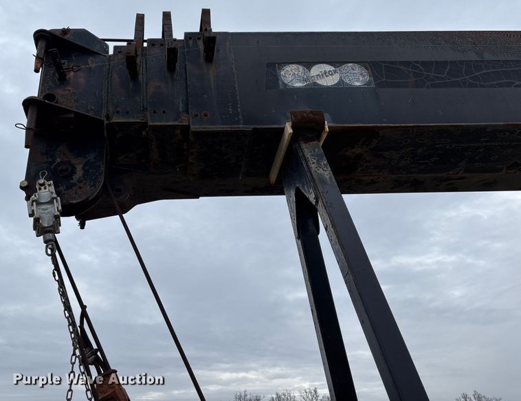 image for item EV3438 1992 Peterbilt 357 crane truck