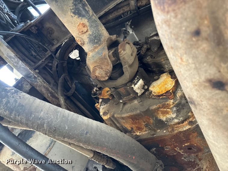 image for item EV3438 1992 Peterbilt 357 crane truck