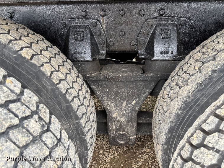 image for item EV3438 1992 Peterbilt 357 crane truck