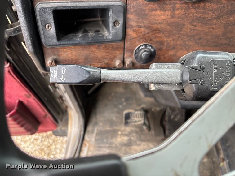 image for item EV3438 1992 Peterbilt 357 crane truck