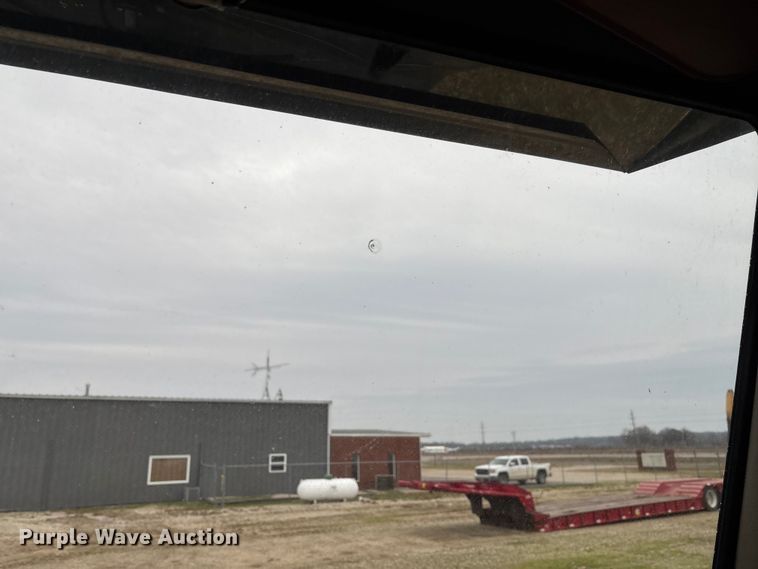 image for item EV3438 1992 Peterbilt 357 crane truck