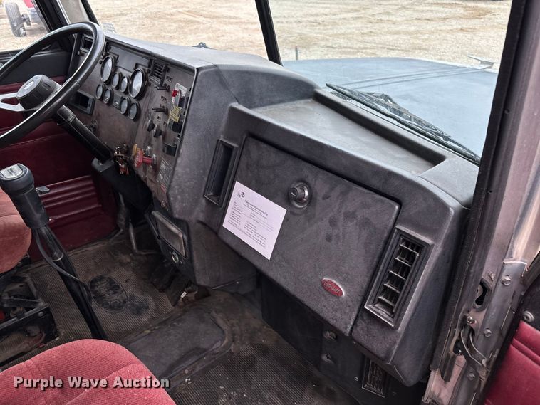 image for item EV3438 1992 Peterbilt 357 crane truck