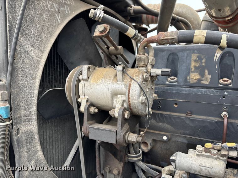 image for item EV3438 1992 Peterbilt 357 crane truck