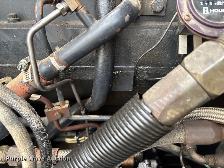 image for item EV3438 1992 Peterbilt 357 crane truck