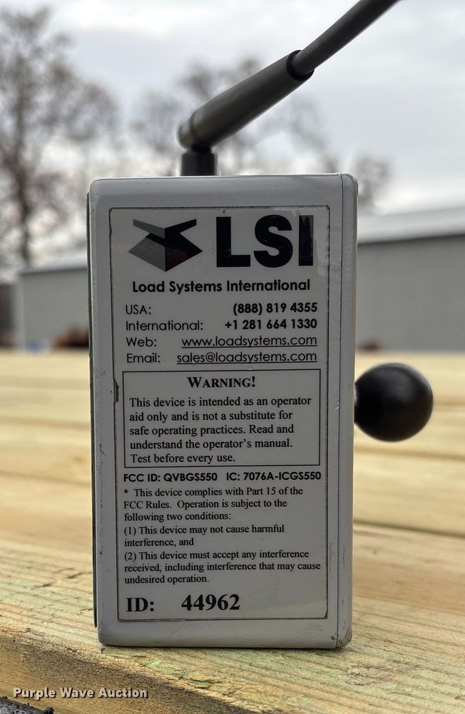 image for item EV3438 1992 Peterbilt 357 crane truck