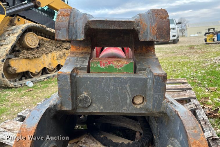 image for item EV3439 2019 Strickland PC290 quick coupler