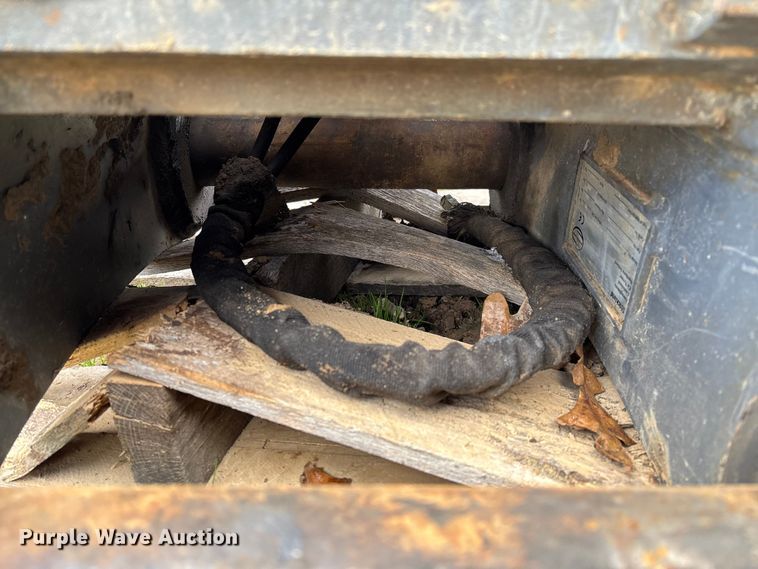 image for item EV3439 2019 Strickland PC290 quick coupler