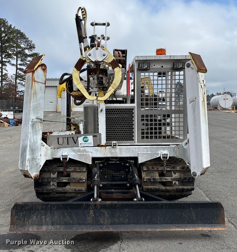 image for item EV3460 UTV Achiever mini digger derrick 