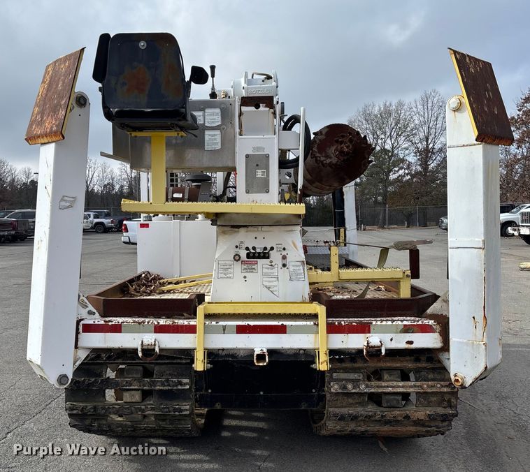 image for item EV3460 UTV Achiever mini digger derrick 