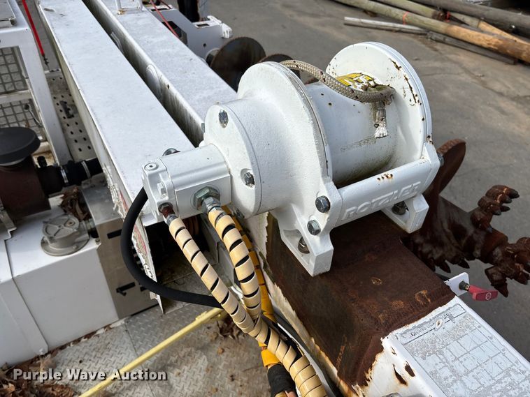 image for item EV3460 UTV Achiever mini digger derrick 