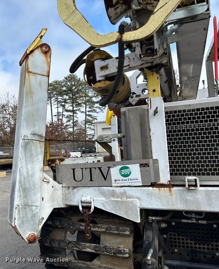 image for item EV3460 UTV Achiever mini digger derrick 