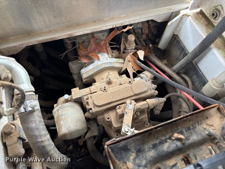 image for item EV3460 UTV Achiever mini digger derrick 