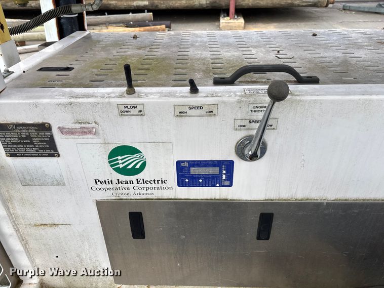 image for item EV3460 UTV Achiever mini digger derrick 