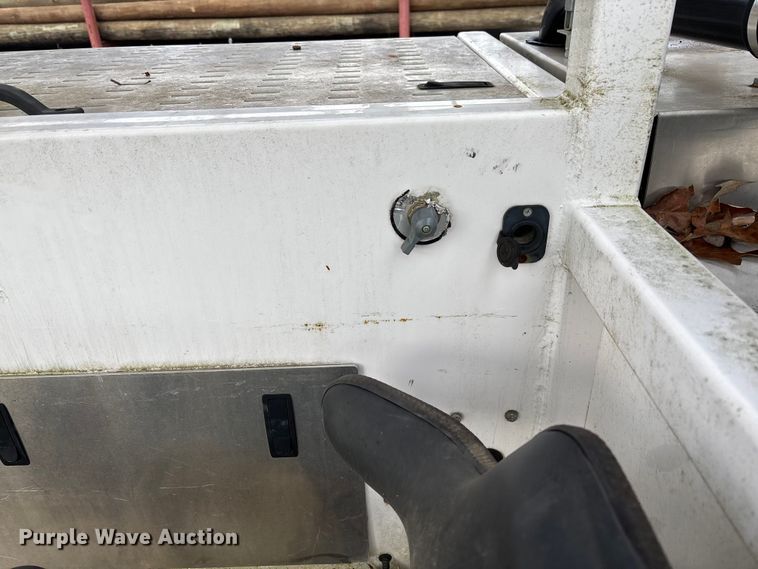 image for item EV3460 UTV Achiever mini digger derrick 