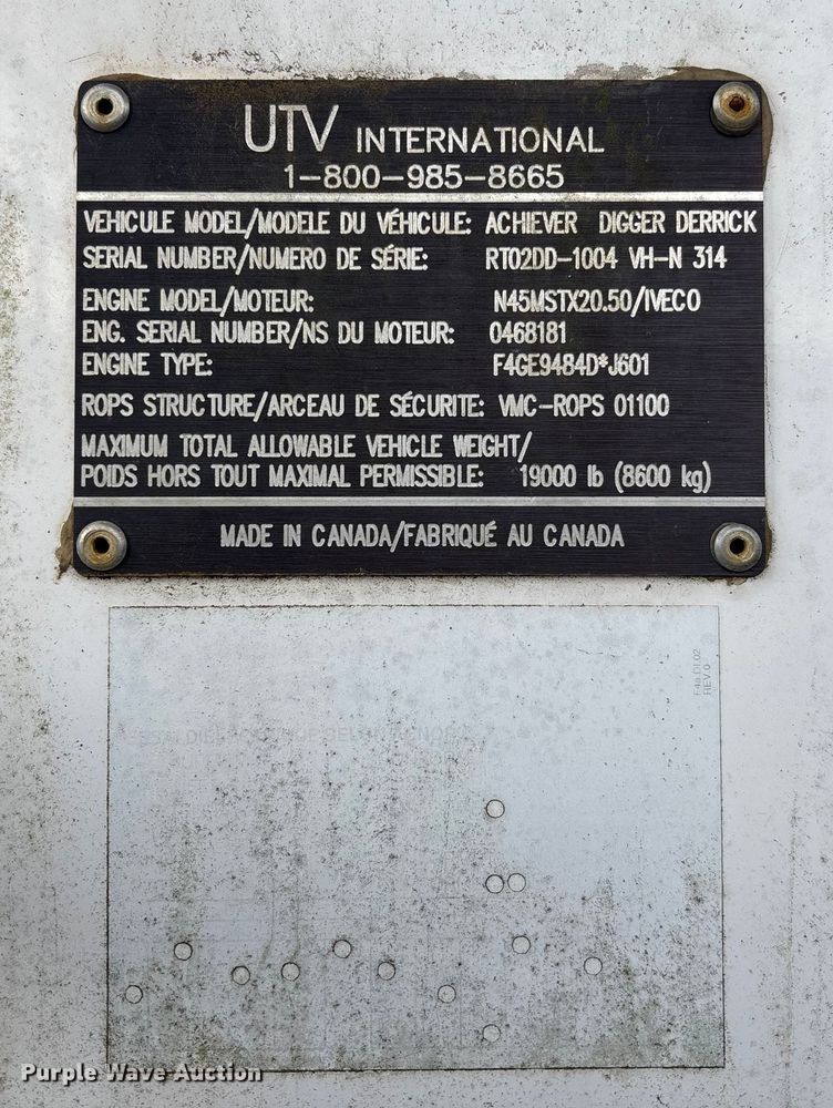 image for item EV3460 UTV Achiever mini digger derrick 