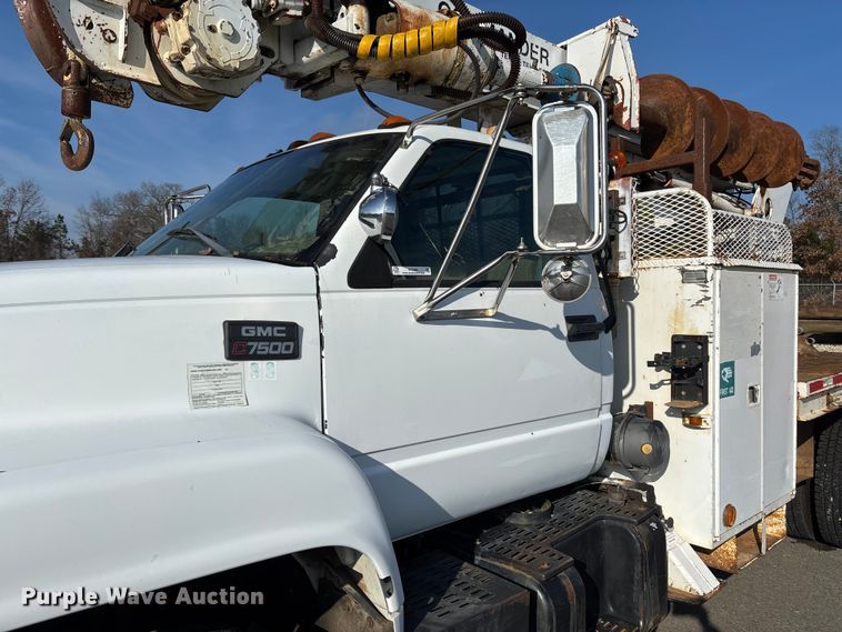 image for item EV3462 1998 GMC C7 digger derrick truck