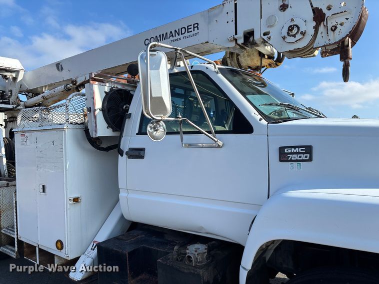 image for item EV3462 1998 GMC C7 digger derrick truck