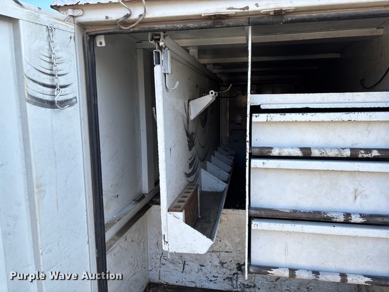 image for item EV3462 1998 GMC C7 digger derrick truck