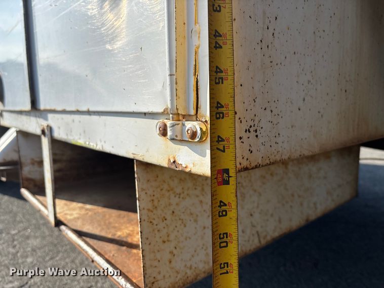 image for item EV3462 1998 GMC C7 digger derrick truck