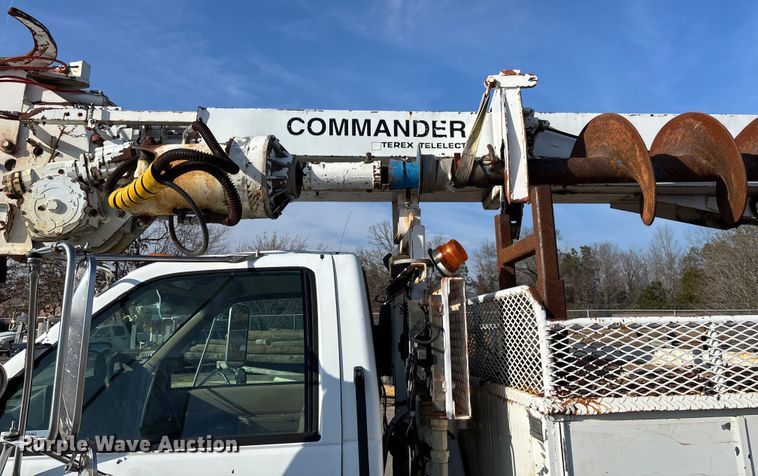 image for item EV3462 1998 GMC C7 digger derrick truck