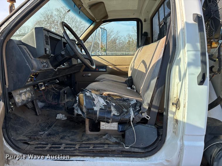 image for item EV3462 1998 GMC C7 digger derrick truck