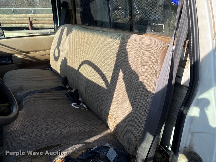 image for item EV3462 1998 GMC C7 digger derrick truck