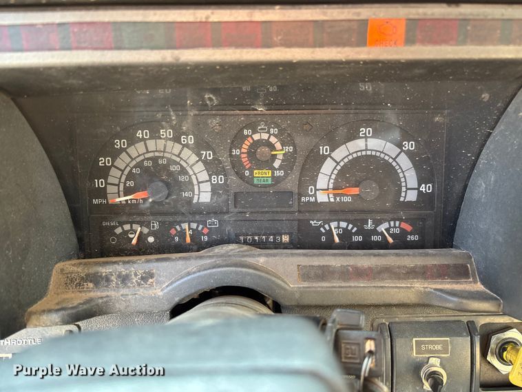 image for item EV3462 1998 GMC C7 digger derrick truck