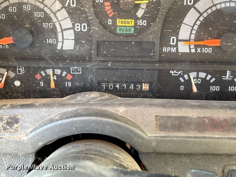 image for item EV3462 1998 GMC C7 digger derrick truck